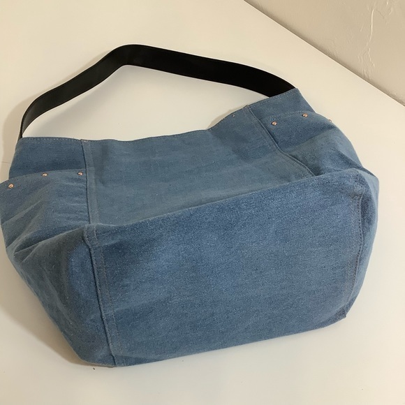 VS large denim shoulder purse bag with rose gold studs EUC - Picture 6 of 14